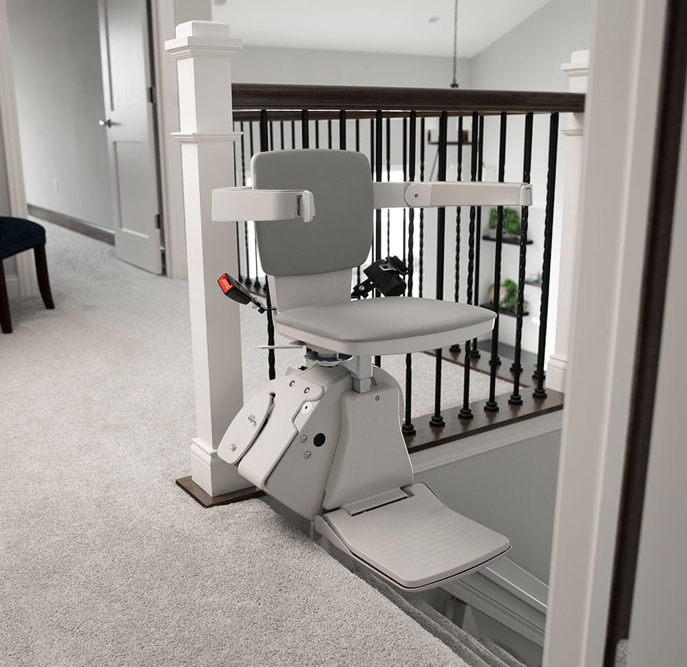house-of-mobility-essential-chairlift-003
