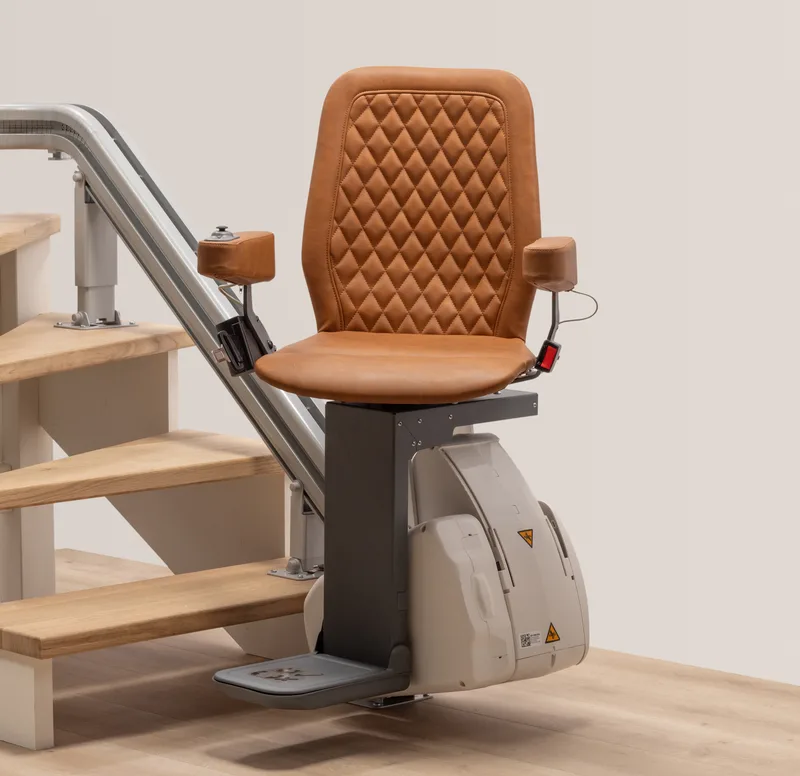 UP Apex stairlift on stairs that turn