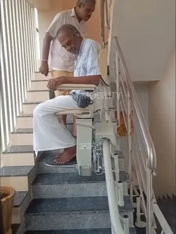 Curved stairlift installed in a Mysore home (video)